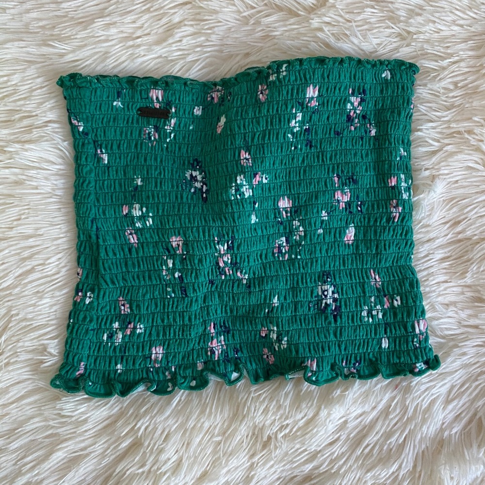 Hollister crop top